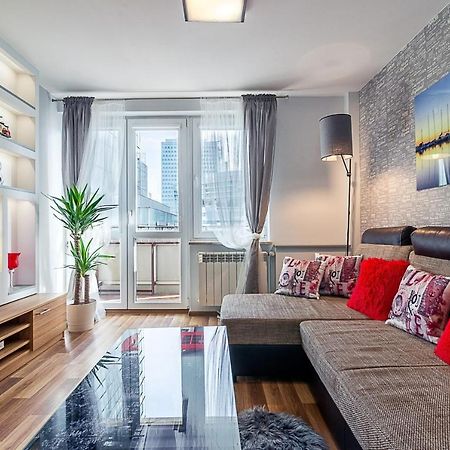 Panska 3 - Apartment With Balcony By Noclegi Renters Varsovie Extérieur photo