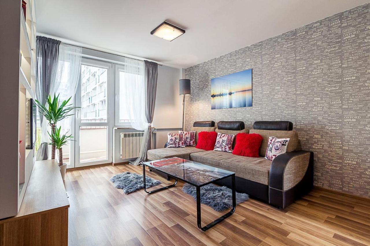 Panska 3 - Apartment With Balcony By Noclegi Renters Varsovie Extérieur photo